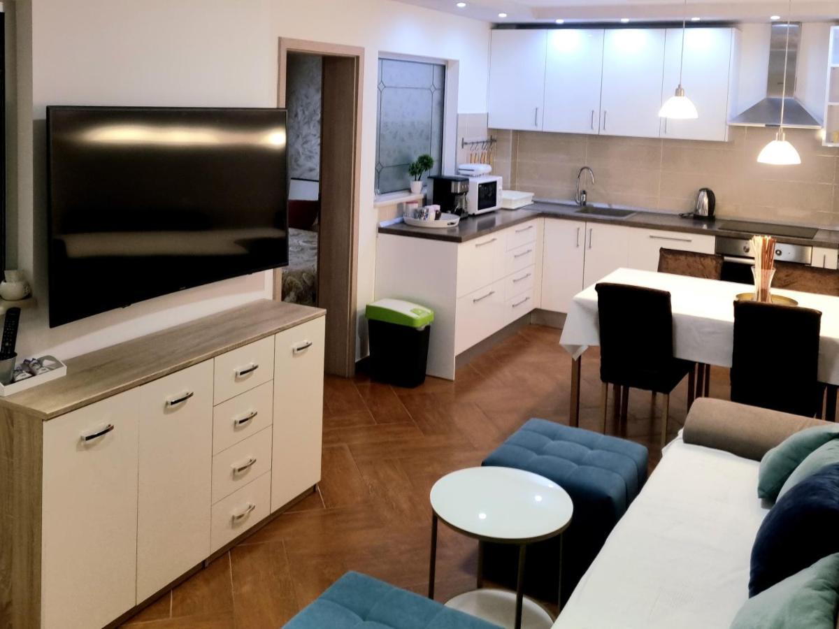 Apartments Luxury Oasis ماكارسكا المظهر الخارجي الصورة