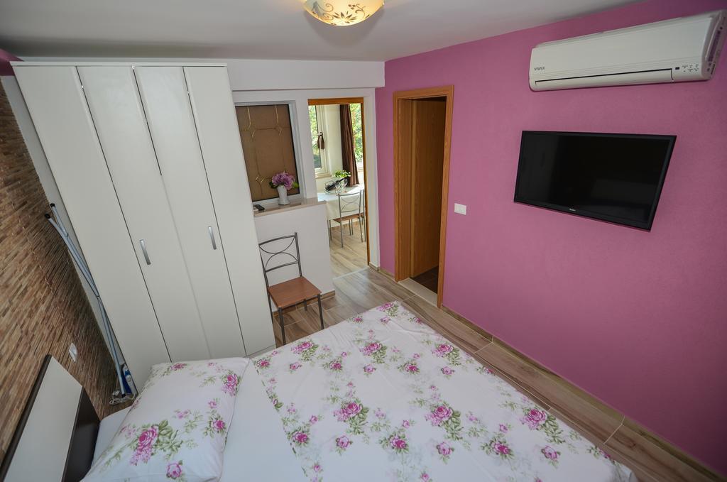 Apartments Luxury Oasis ماكارسكا المظهر الخارجي الصورة